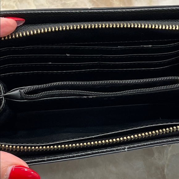 Aldo Silencer Monochrome Snake Print Clutch - Picture 8 of 10